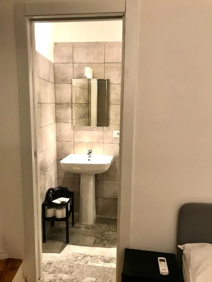 *** Guest house Abagnale Home Montecitorio Rome Italy